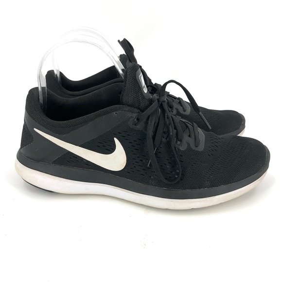 Nike Shoes - Nike Flex 2016 Run Sneakers Lace Up Athletic Tennis Shoes Black White Size 7.5